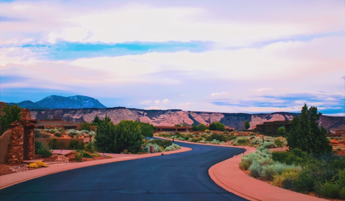 Top Reasons to Visit Utah: From National Parks to City Life