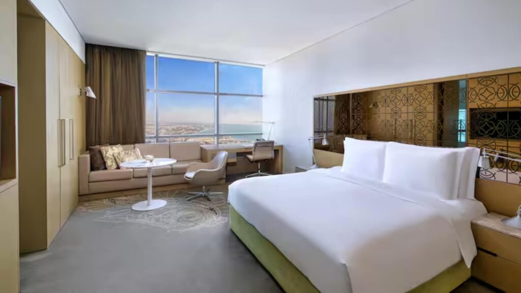King Premier Family Room Sea View